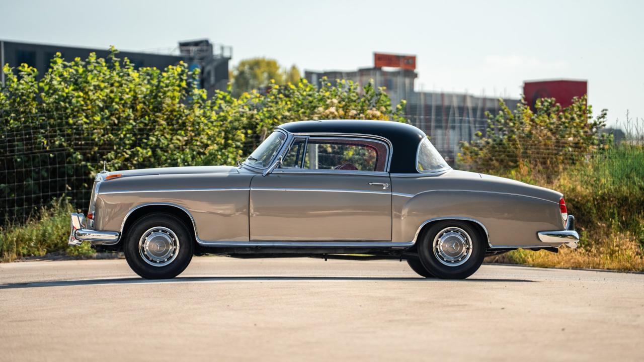 1960 Mercedes - Benz 220 SE Coup&eacute;