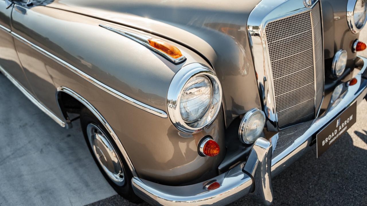 1960 Mercedes - Benz 220 SE Coup&eacute;
