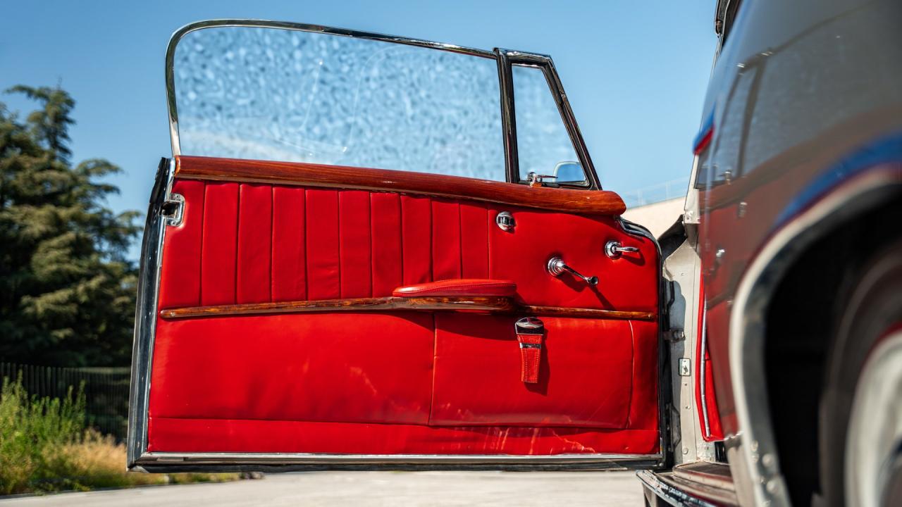 1960 Mercedes - Benz 220 SE Coup&eacute;