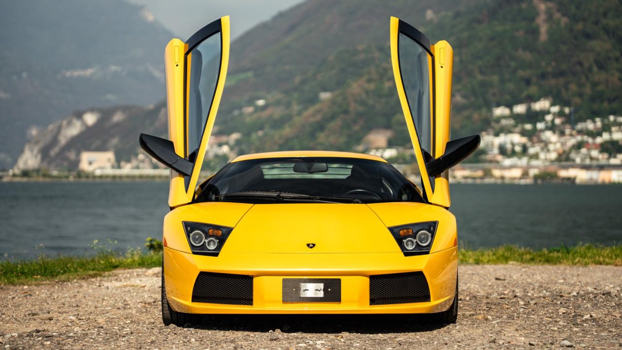 2003 Lamborghini Murci&eacute;lago