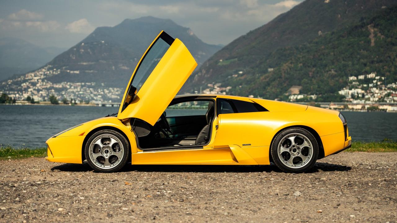 2003 Lamborghini Murci&eacute;lago