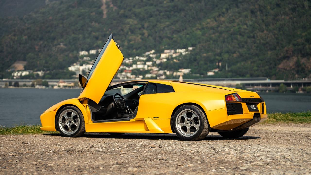 2003 Lamborghini Murci&eacute;lago