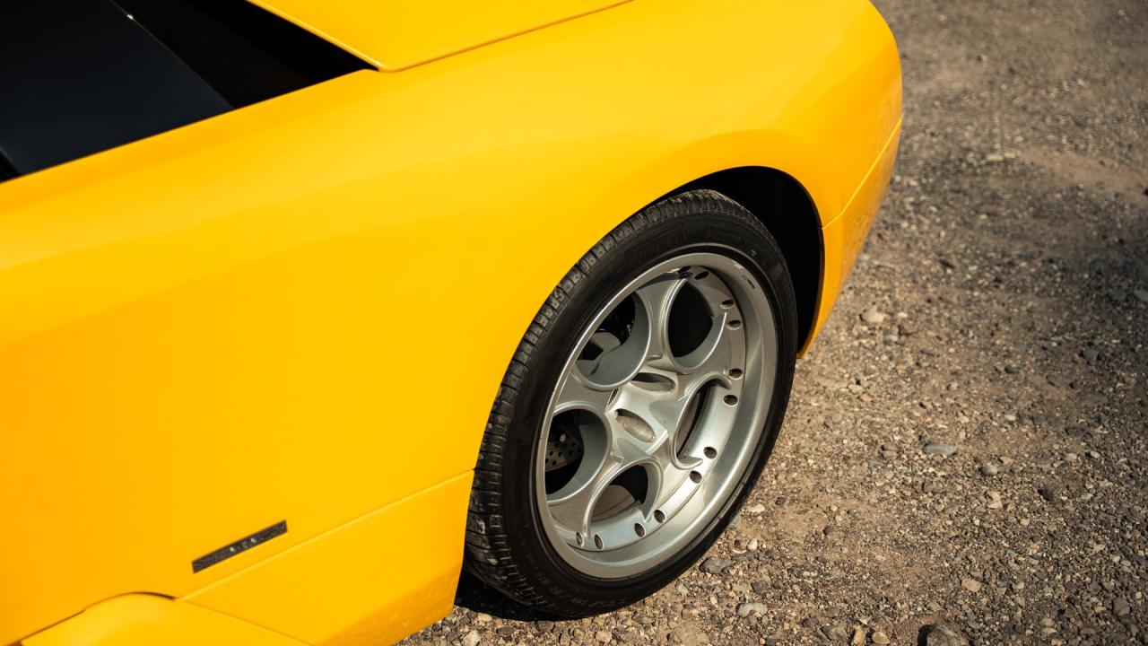 2003 Lamborghini Murci&eacute;lago