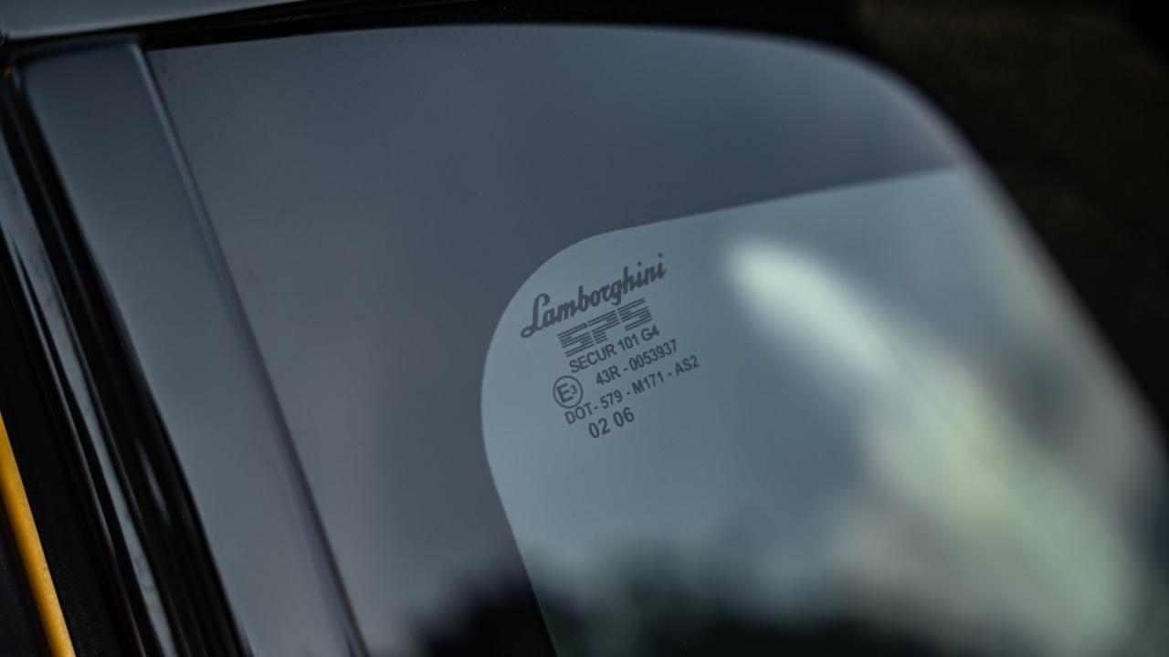 2003 Lamborghini Murci&eacute;lago