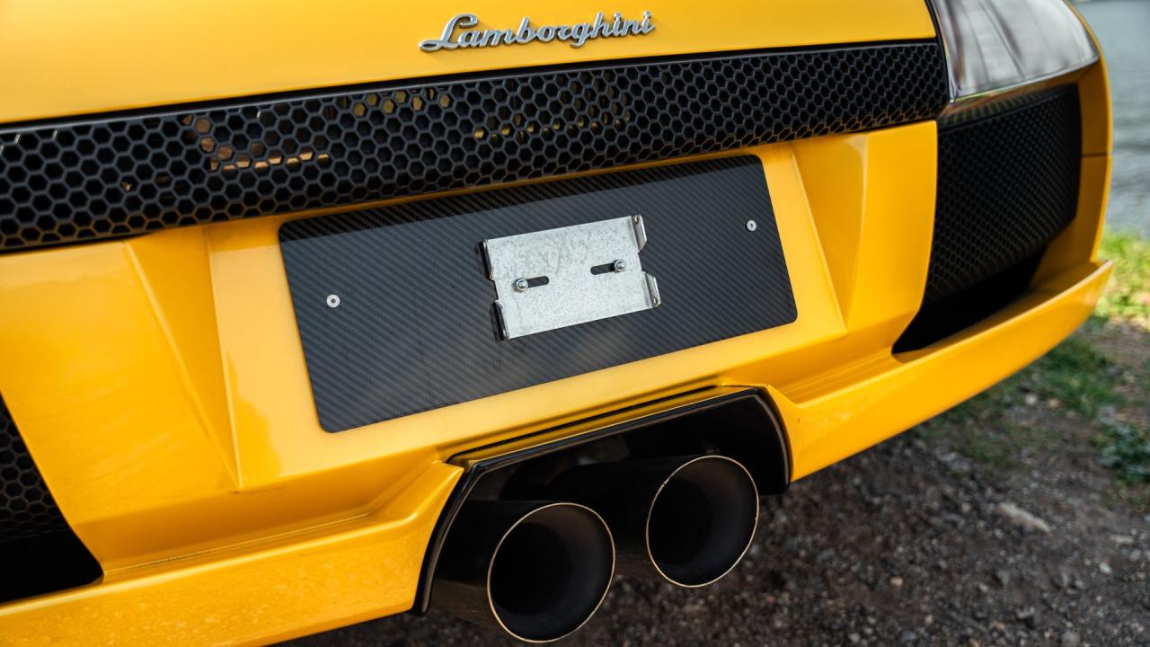2003 Lamborghini Murci&eacute;lago