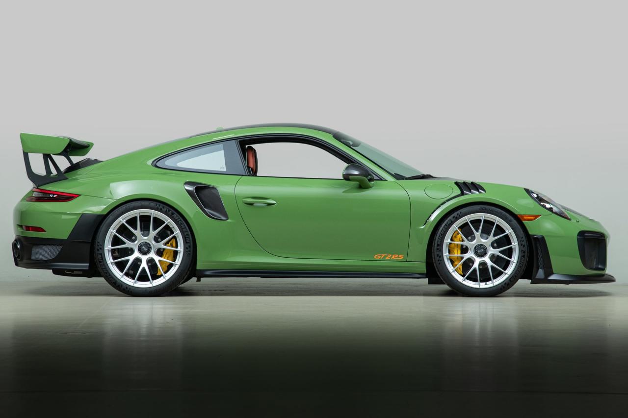 2019 Porsche 911 GT2 RS