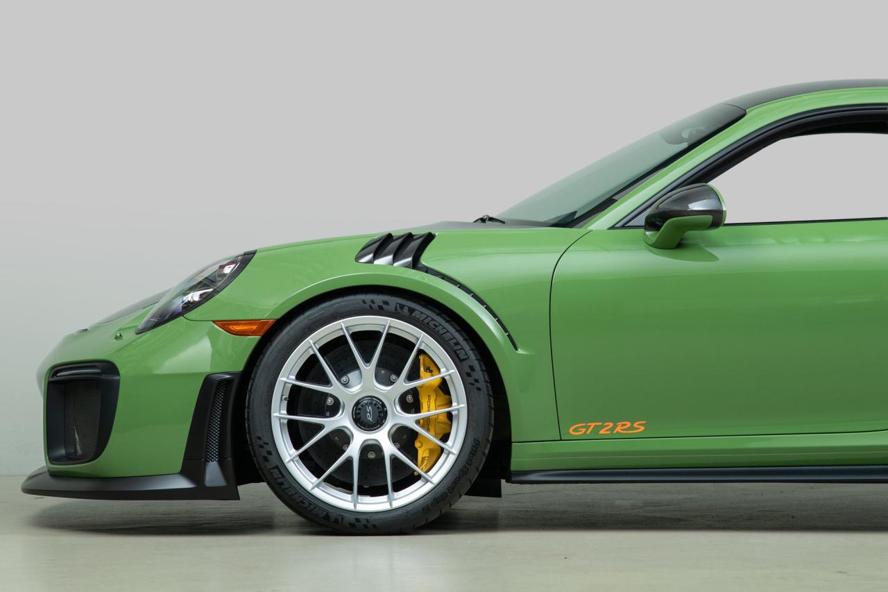 2019 Porsche 911 GT2 RS