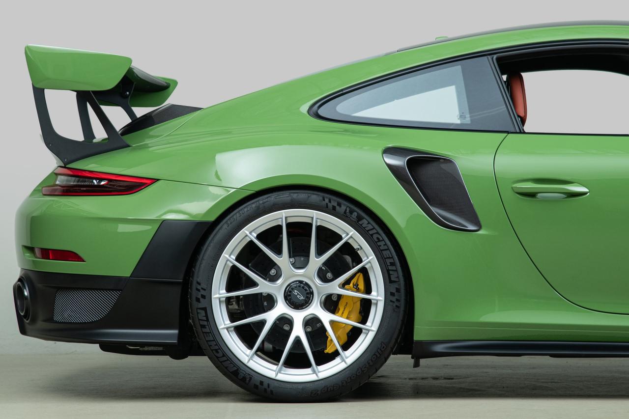 2019 Porsche 911 GT2 RS