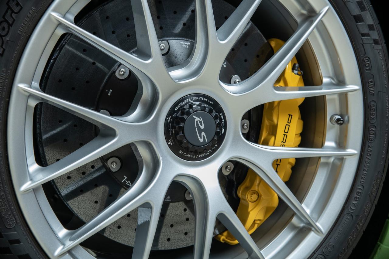 2019 Porsche 911 GT2 RS