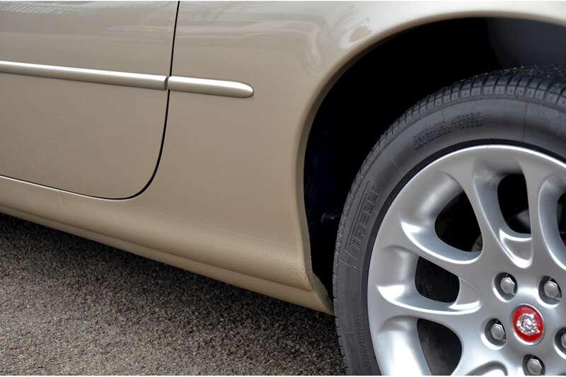 2000 Jaguar XKR