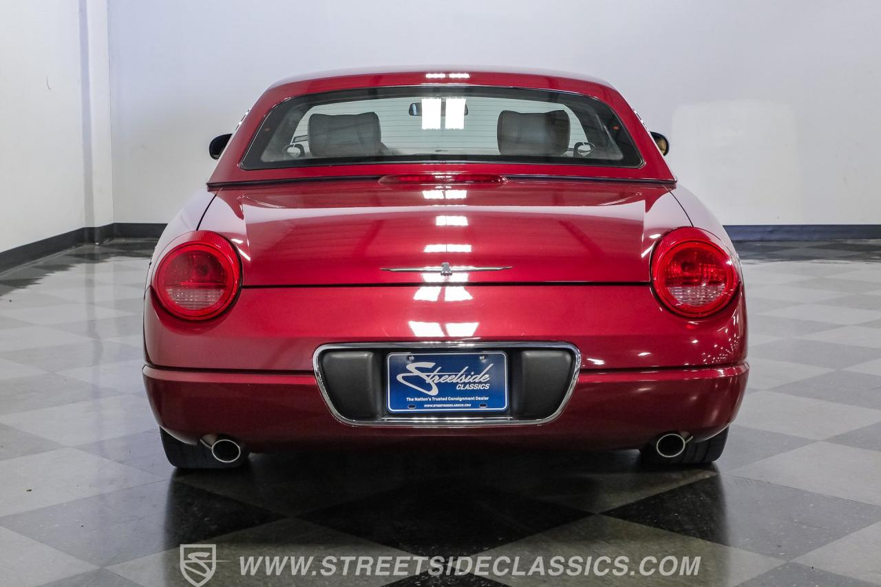 2004 Ford Thunderbird