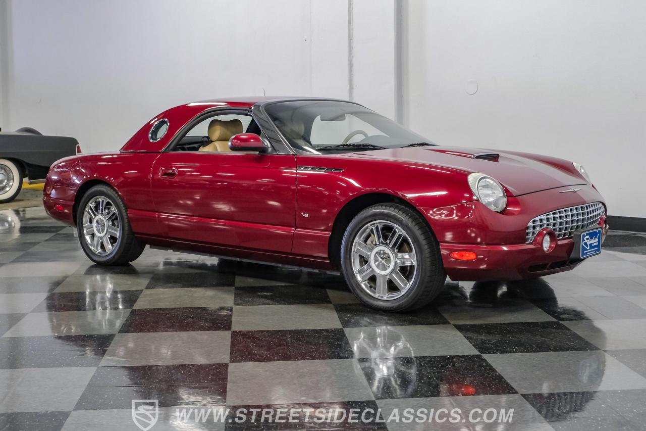 2004 Ford Thunderbird