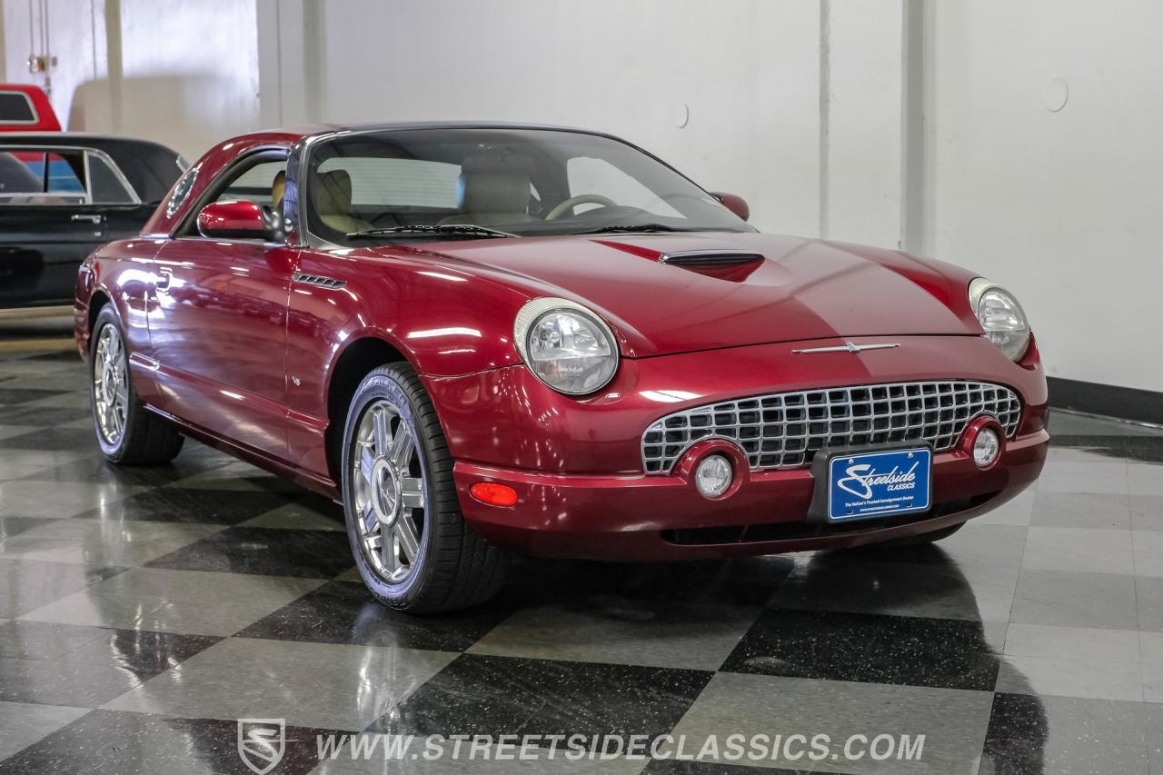 2004 Ford Thunderbird