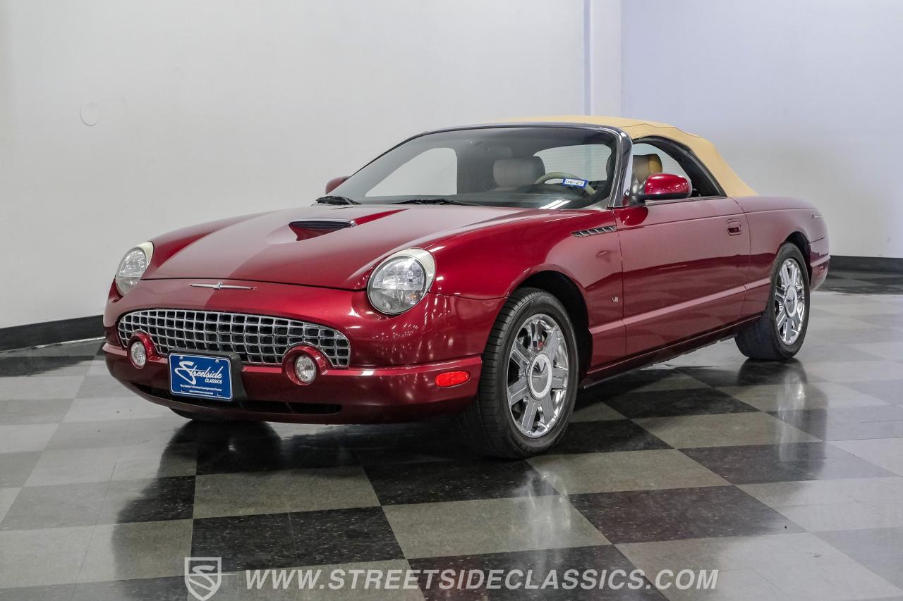 2004 Ford Thunderbird