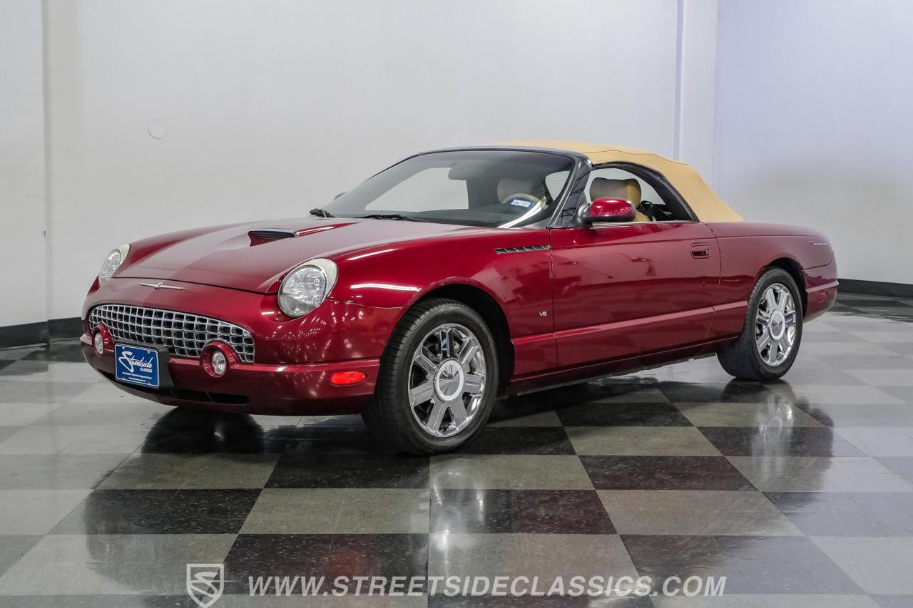 2004 Ford Thunderbird
