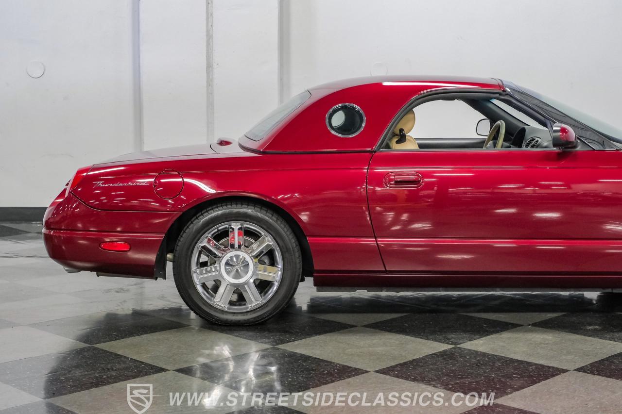 2004 Ford Thunderbird