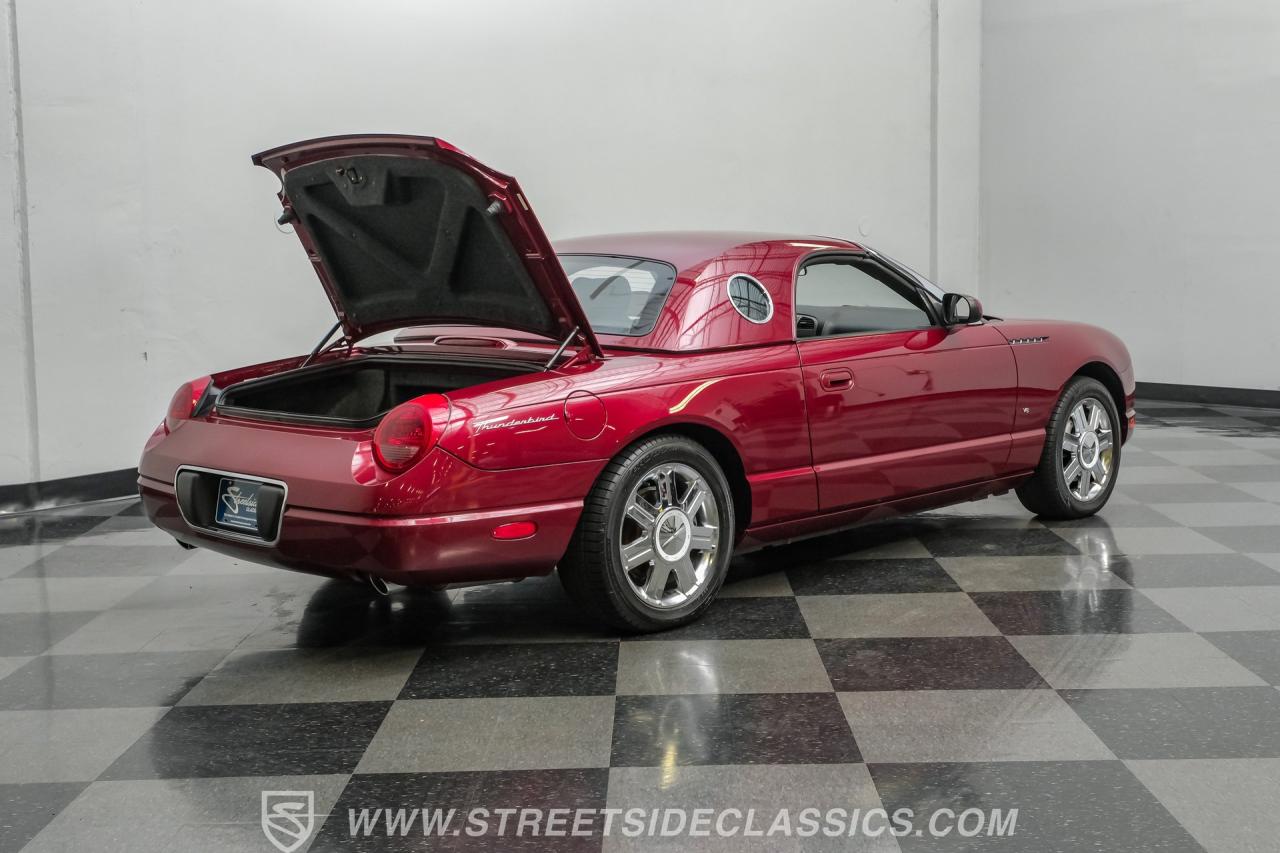 2004 Ford Thunderbird