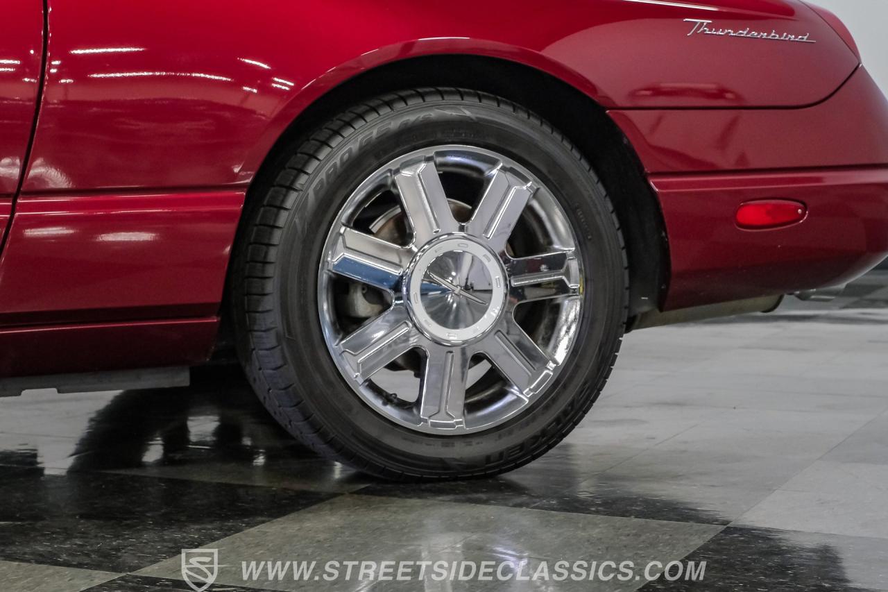 2004 Ford Thunderbird