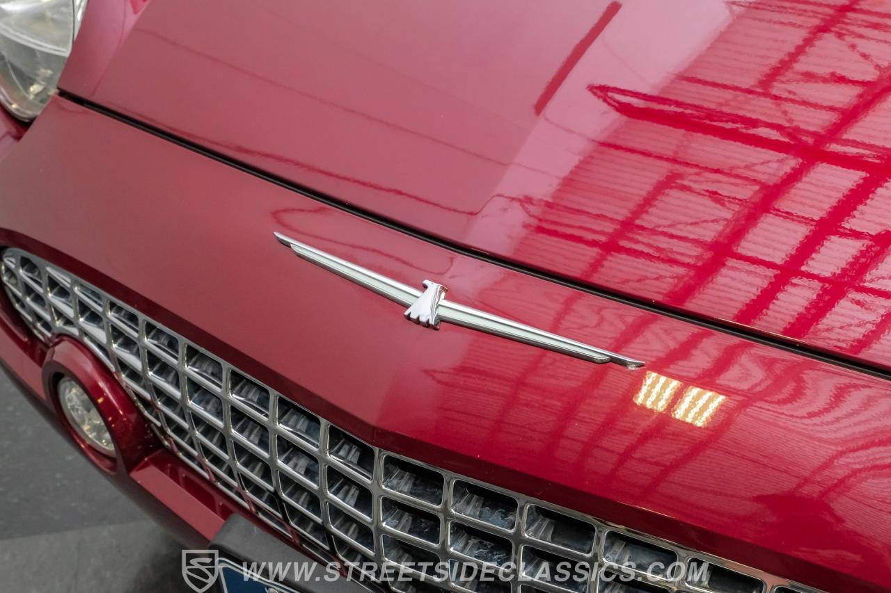 2004 Ford Thunderbird