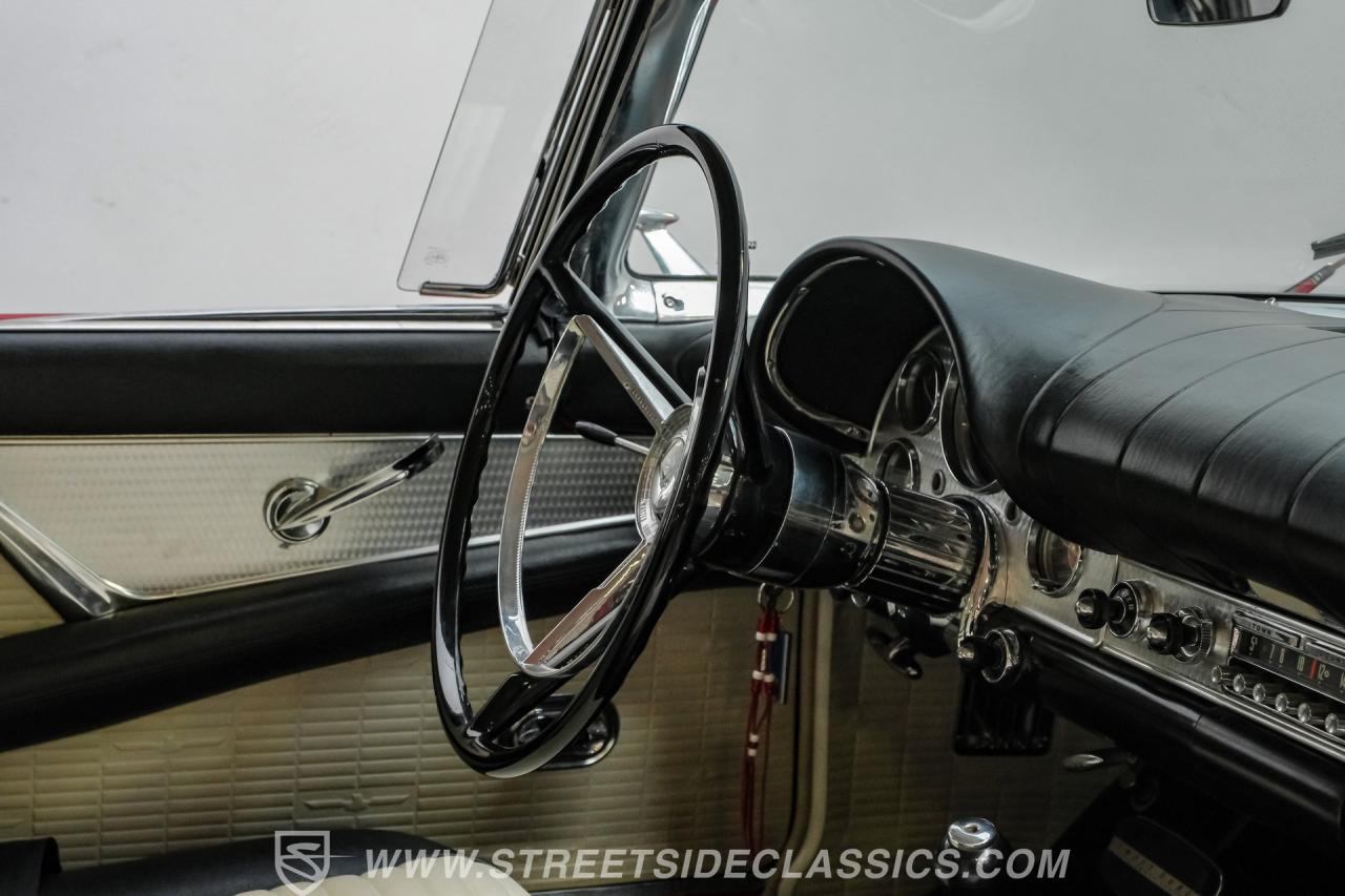 1957 Ford Thunderbird