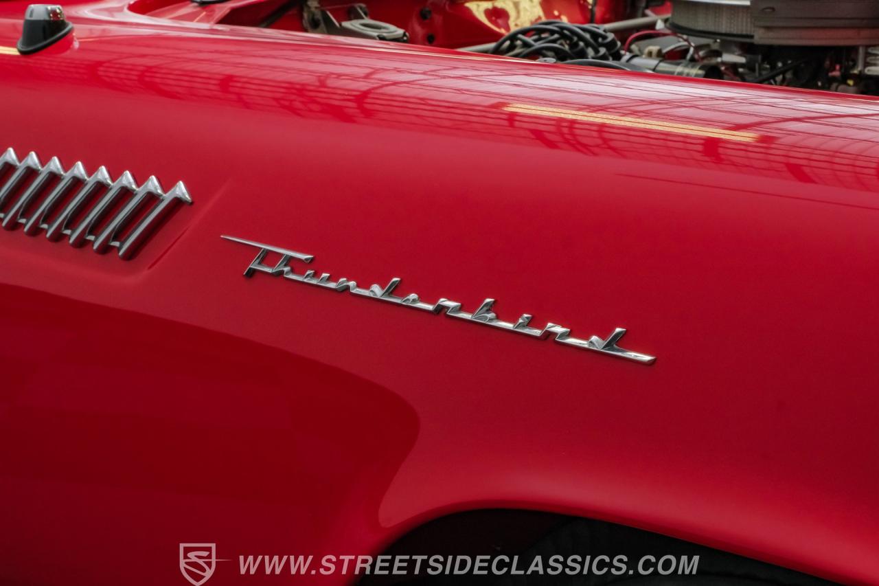 1957 Ford Thunderbird