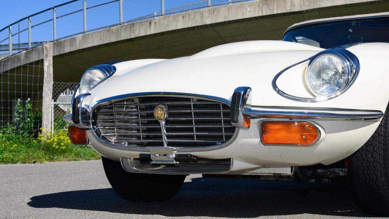 1974 Jaguar E-Type Series 3 Roadster