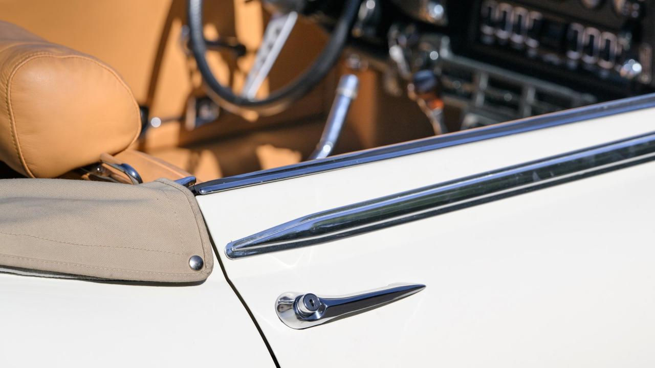 1974 Jaguar E-Type Series 3 Roadster