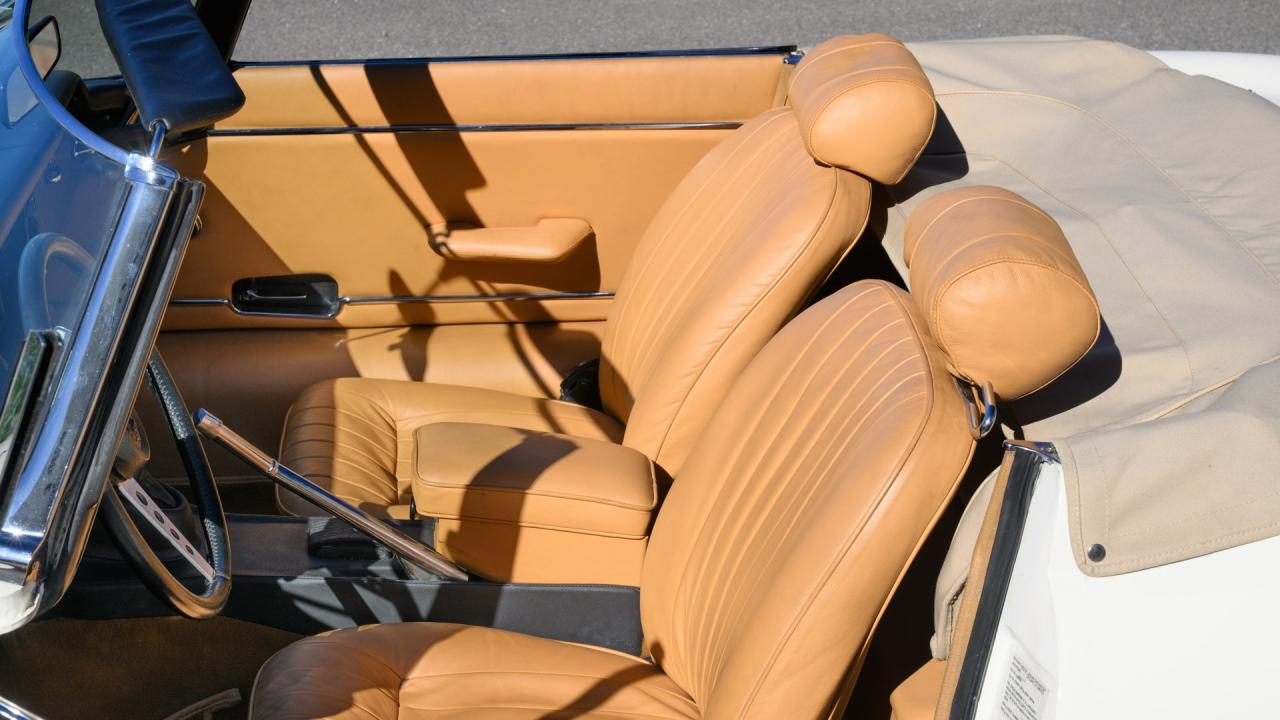 1974 Jaguar E-Type Series 3 Roadster