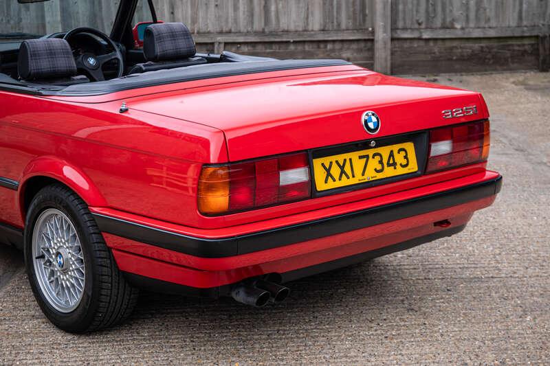 1992 BMW 325I CABRIOLET