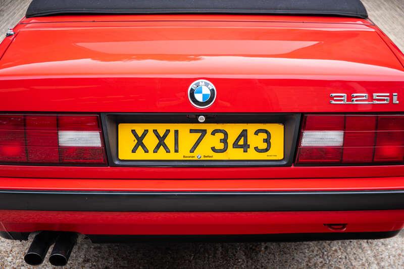 1992 BMW 325I CABRIOLET