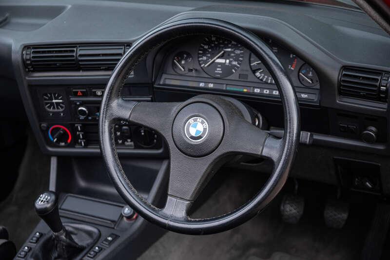 1992 BMW 325I CABRIOLET
