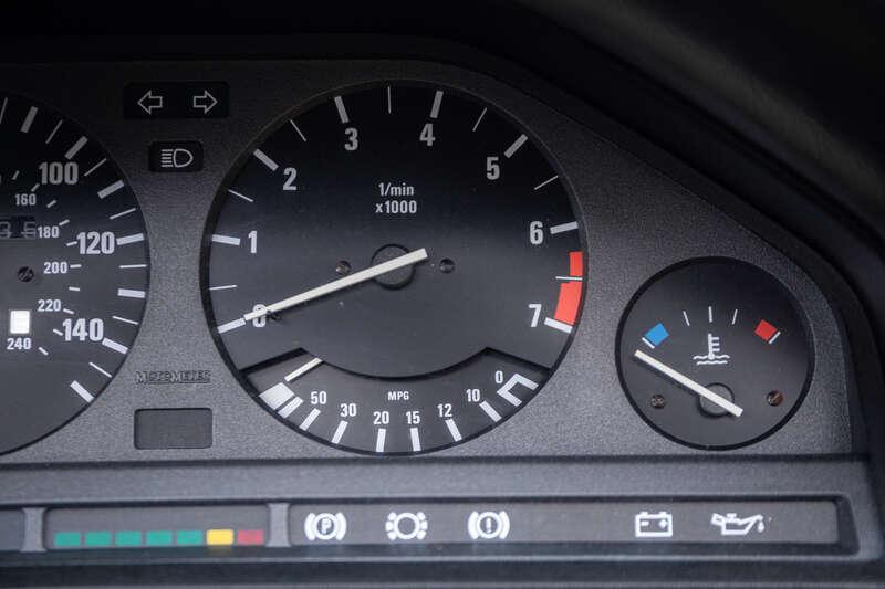 1992 BMW 325I CABRIOLET