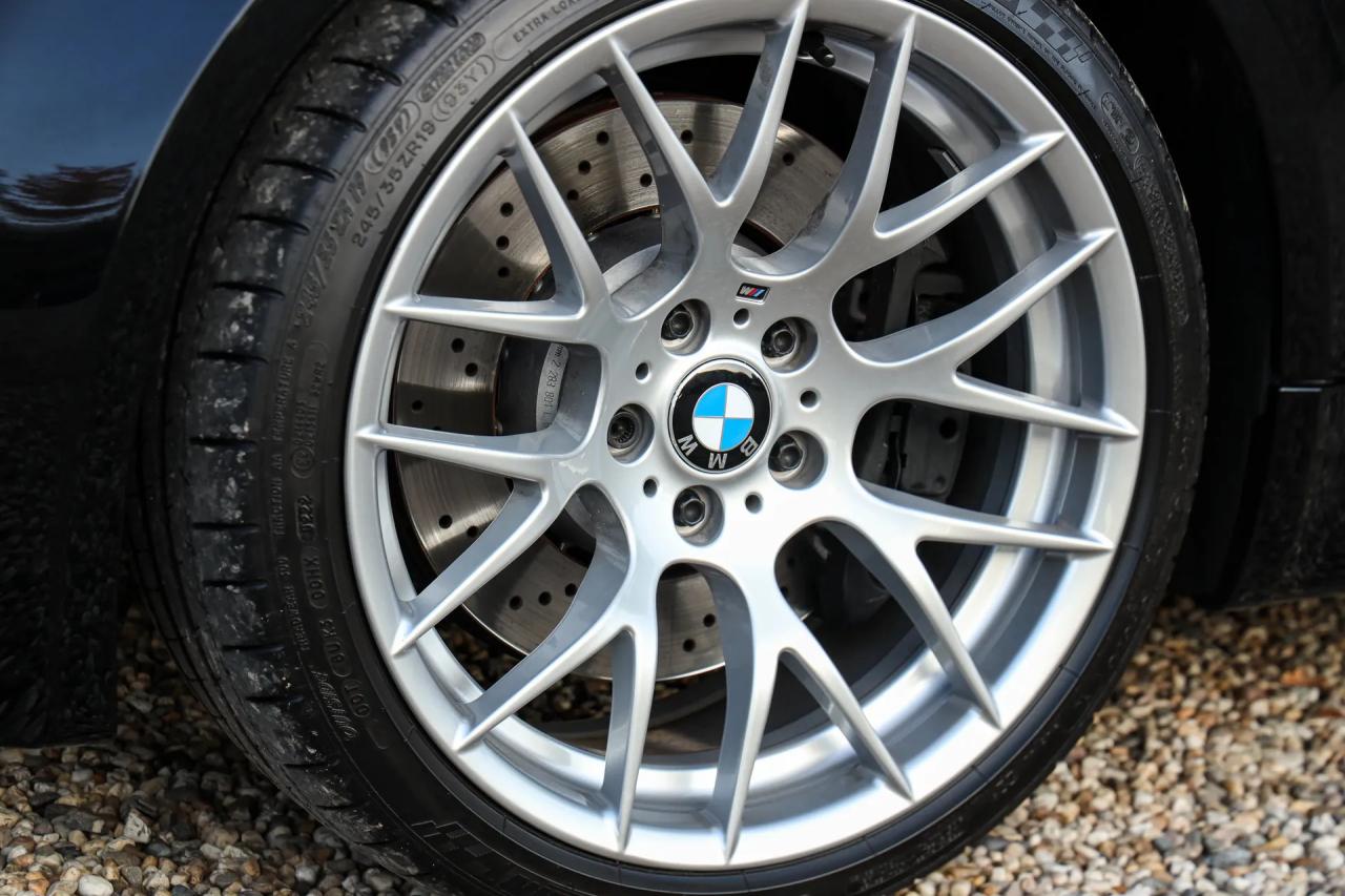 2012 BMW 1M &ldquo;The collectors quality&rdquo;