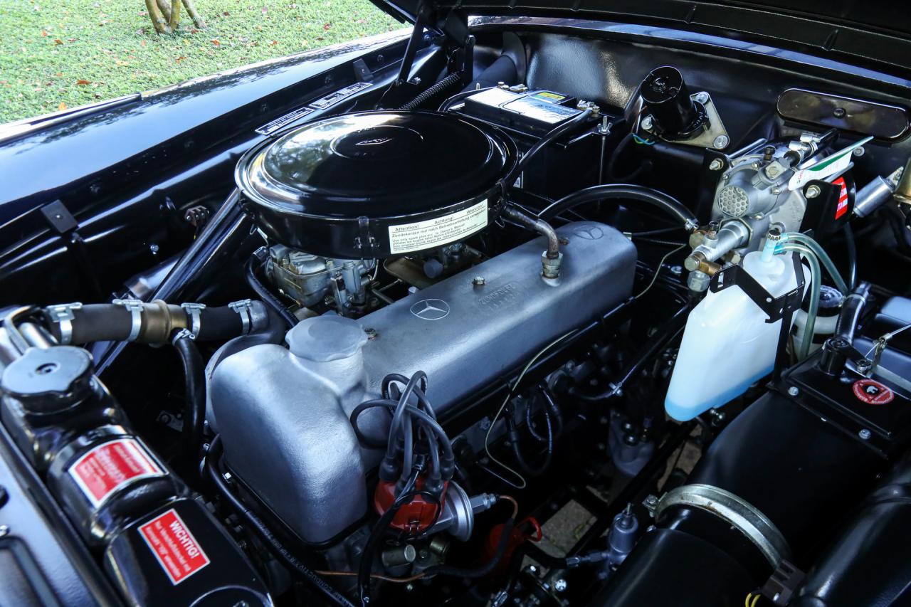 1956 Mercedes - Benz Mercedes Benz 220 S Cabriolet &ldquo;Comprehensive restoration completed in 2019&rdquo;