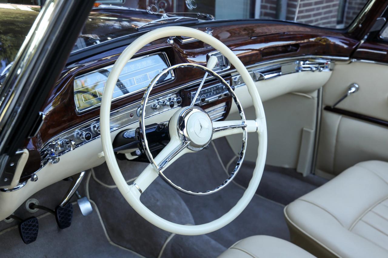 1956 Mercedes - Benz Mercedes Benz 220 S Cabriolet &ldquo;Comprehensive restoration completed in 2019&rdquo;