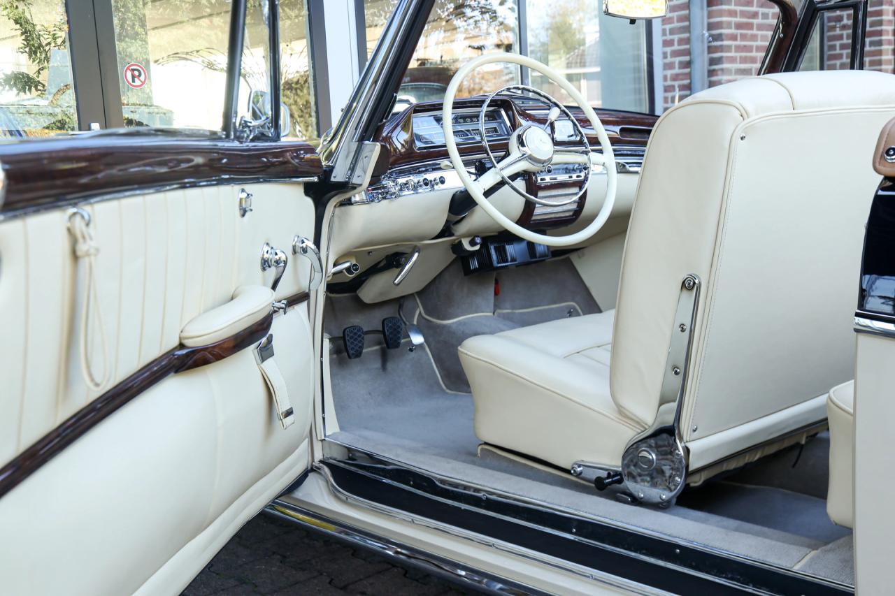 1956 Mercedes - Benz Mercedes Benz 220 S Cabriolet &ldquo;Comprehensive restoration completed in 2019&rdquo;