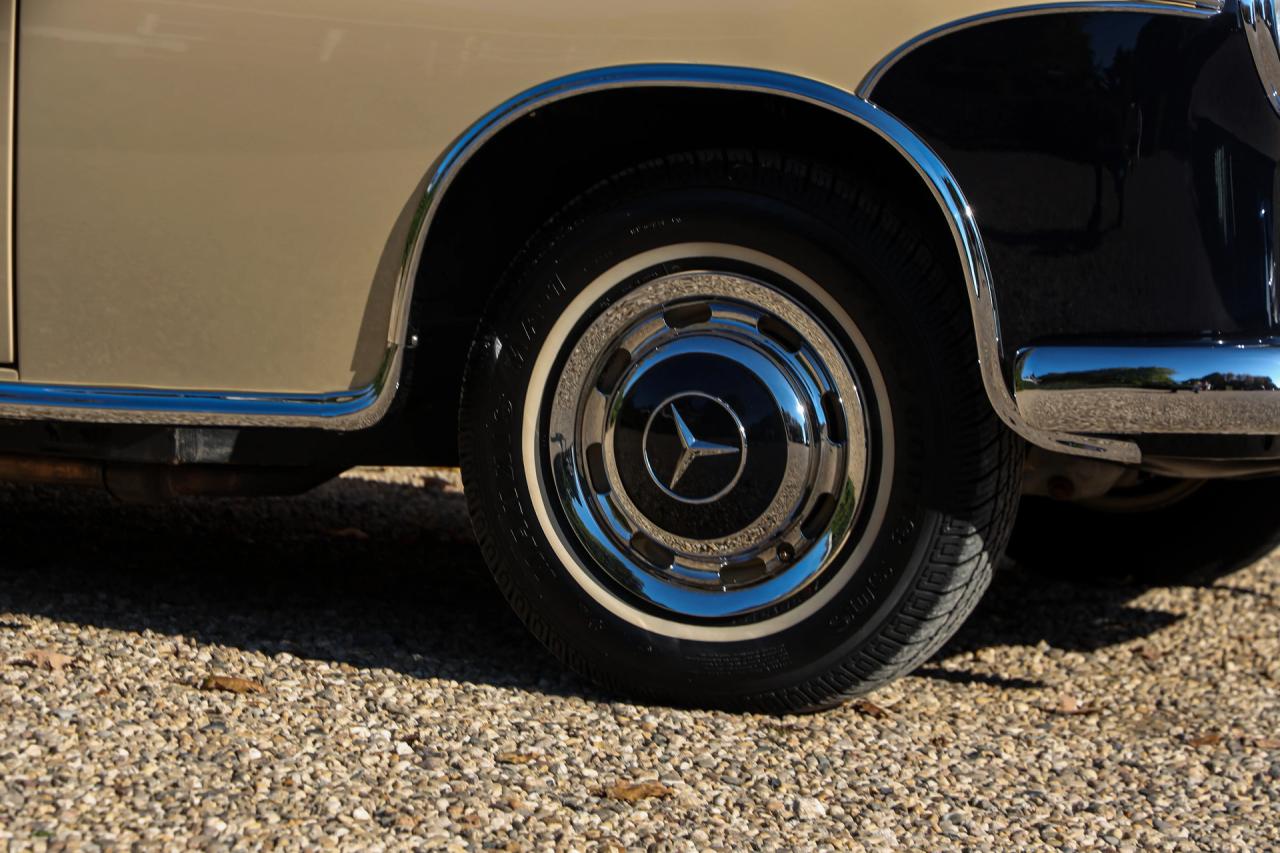 1956 Mercedes - Benz Mercedes Benz 220 S Cabriolet &ldquo;Comprehensive restoration completed in 2019&rdquo;