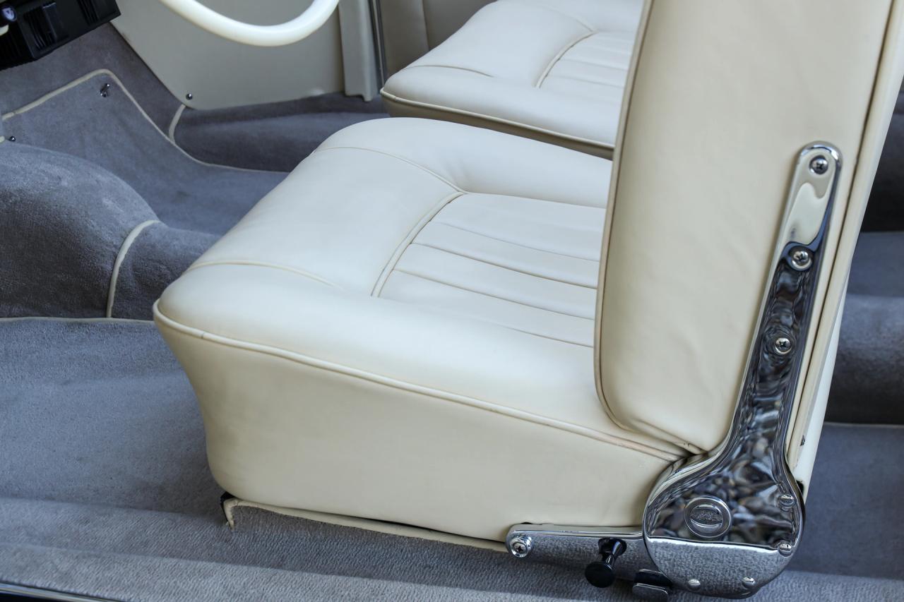 1956 Mercedes - Benz Mercedes Benz 220 S Cabriolet &ldquo;Comprehensive restoration completed in 2019&rdquo;