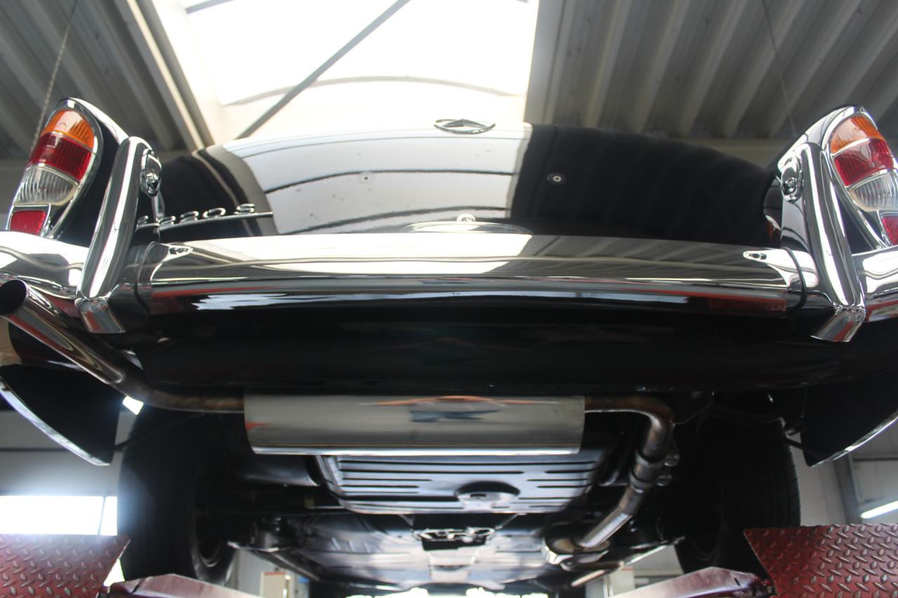 1956 Mercedes - Benz Mercedes Benz 220 S Cabriolet &ldquo;Comprehensive restoration completed in 2019&rdquo;