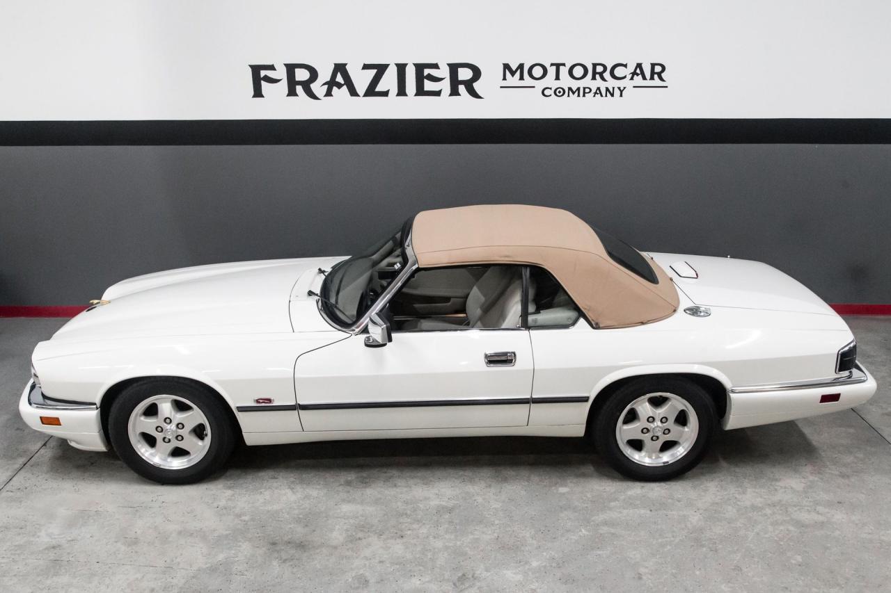 1995 Jaguar 33425 mile XJS CONVERTIBLE