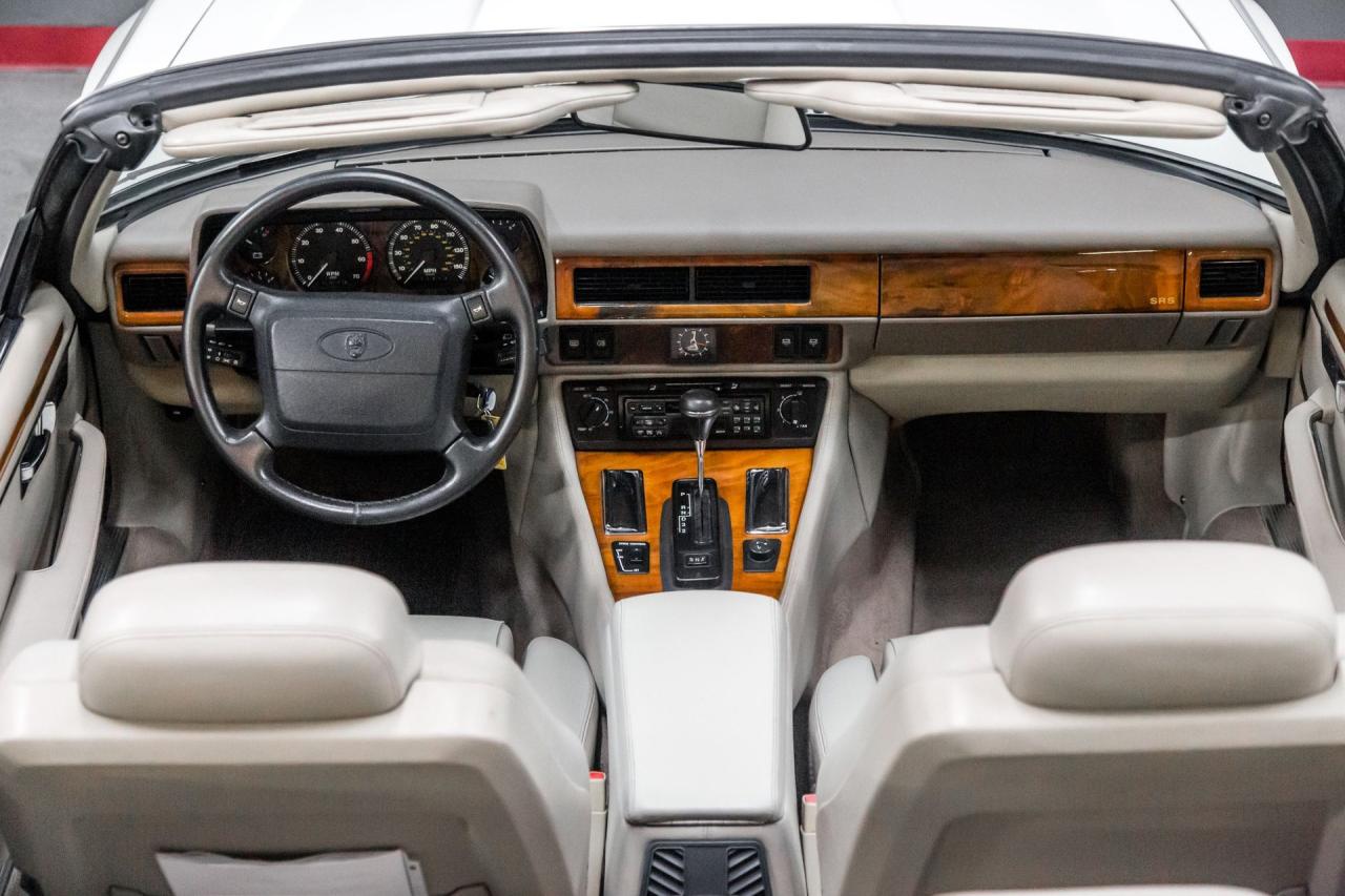 1995 Jaguar 33425 mile XJS CONVERTIBLE