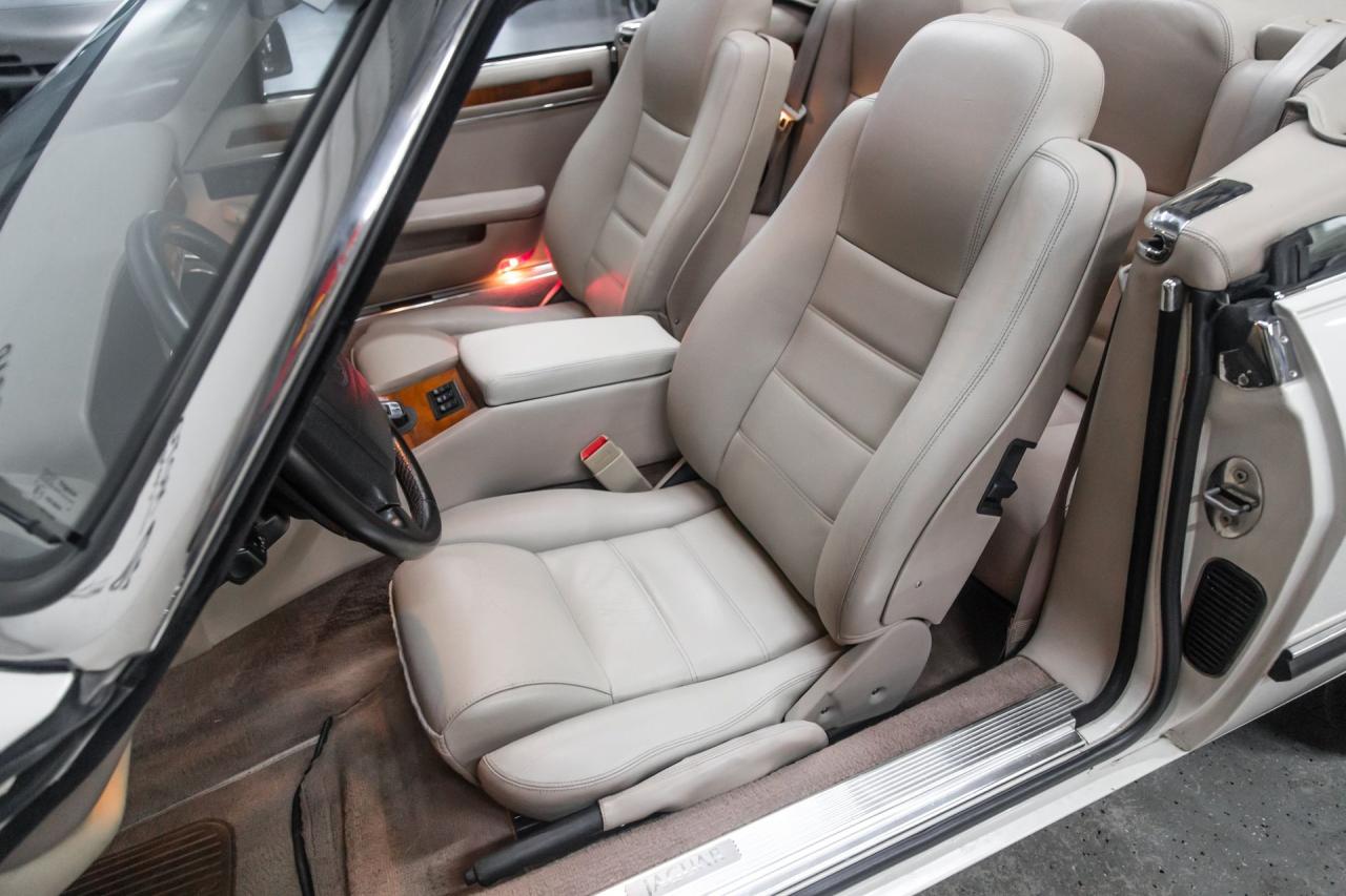 1995 Jaguar 33425 mile XJS CONVERTIBLE
