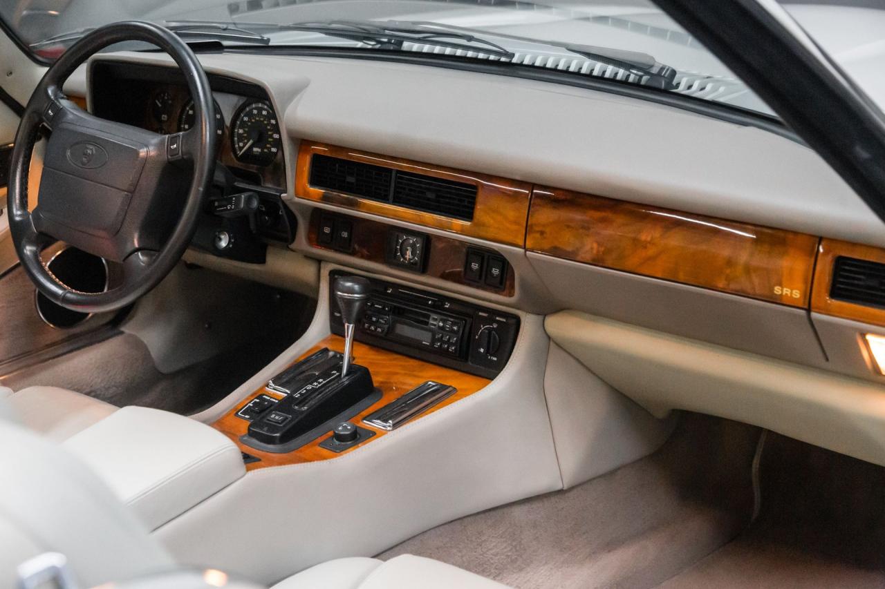1995 Jaguar 33425 mile XJS CONVERTIBLE