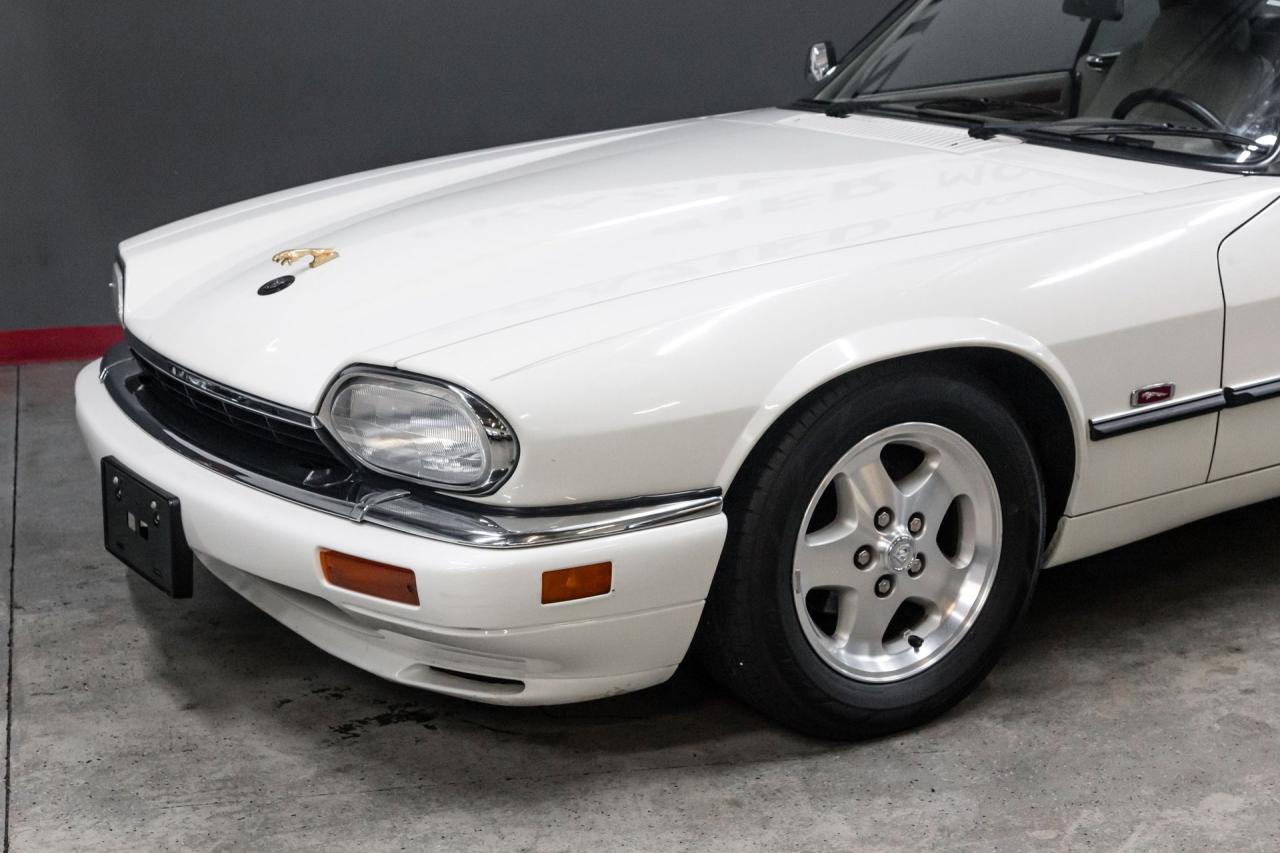1995 Jaguar 33425 mile XJS CONVERTIBLE