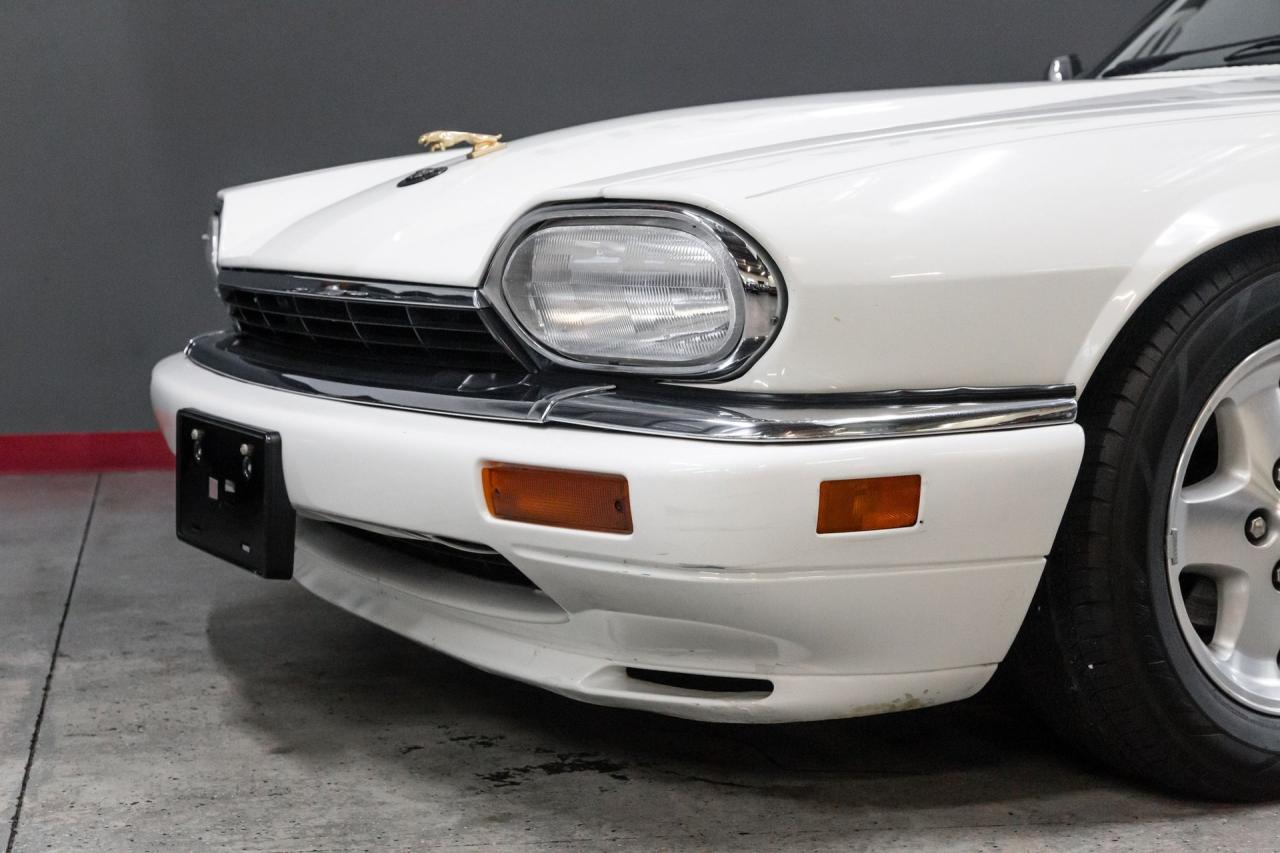 1995 Jaguar 33425 mile XJS CONVERTIBLE