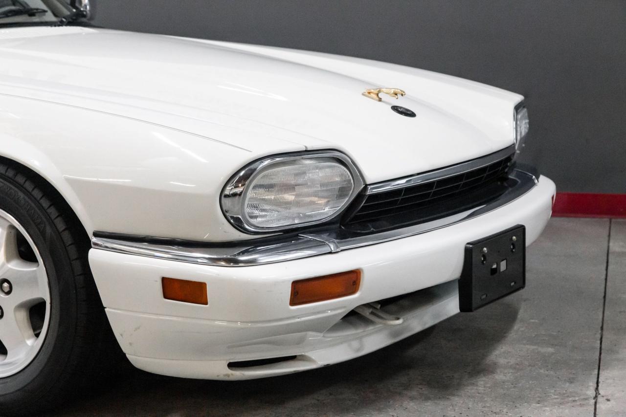 1995 Jaguar 33425 mile XJS CONVERTIBLE