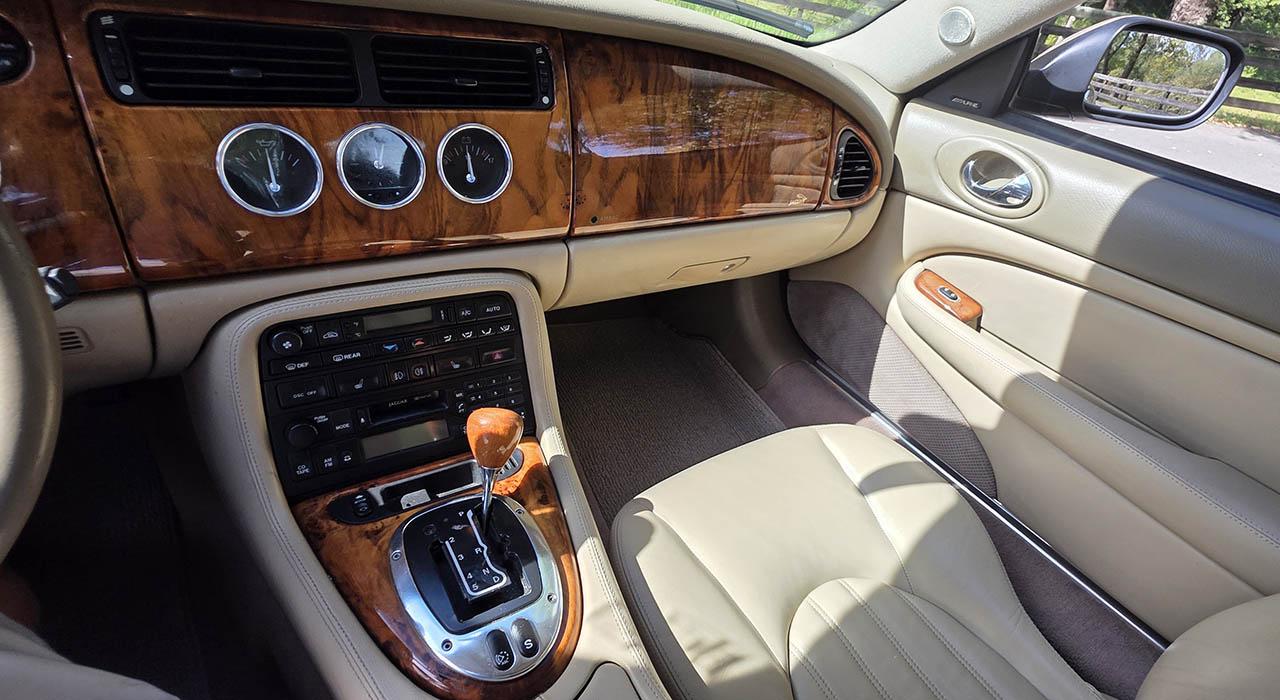 2005 Jaguar XK8 XK