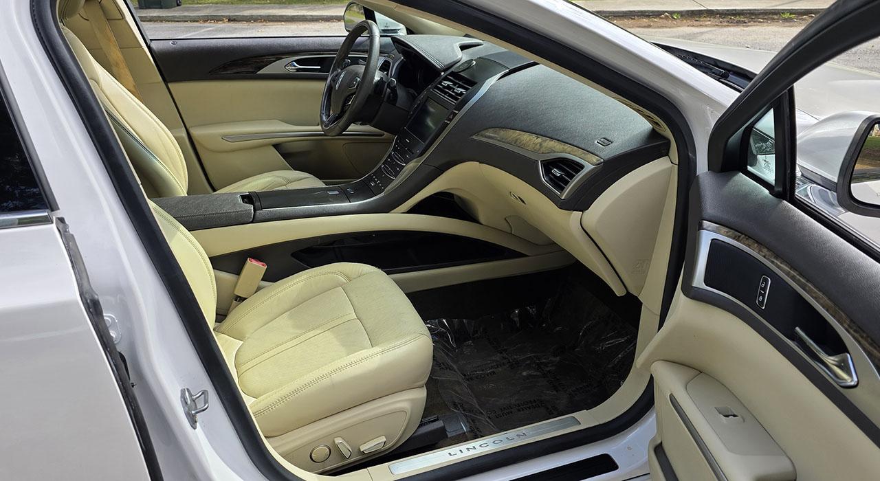 2014 Lincoln MKZ