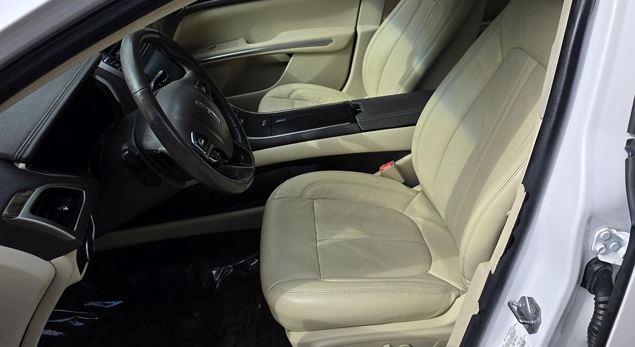 2014 Lincoln MKZ