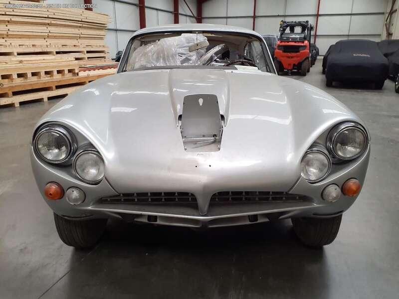 1966 Jensen CV8